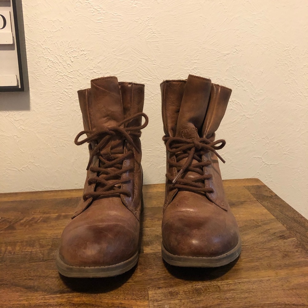 Aldo wool combat/hiking boot